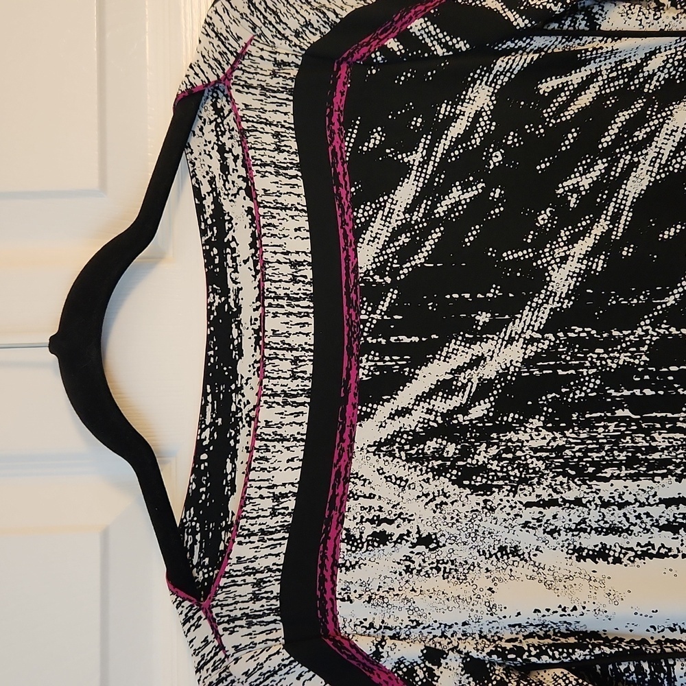 Bloomingdale's Chequer 3/4 Sleeve Black/White and Pink Detail Dress Size 4 - Picture 4 of 15